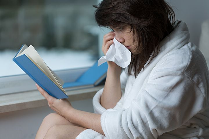 自発的に涙を流すことで、ストレスを洗い流す「涙活」に占いの要素を組み合わせた「涙星占い(なみだぼしうらない)」