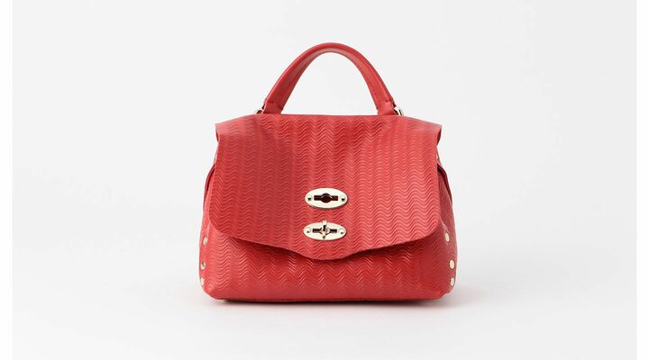 ポスティーナ ベイビー レッド¥67,000【縦14×横19×マチ10cm】