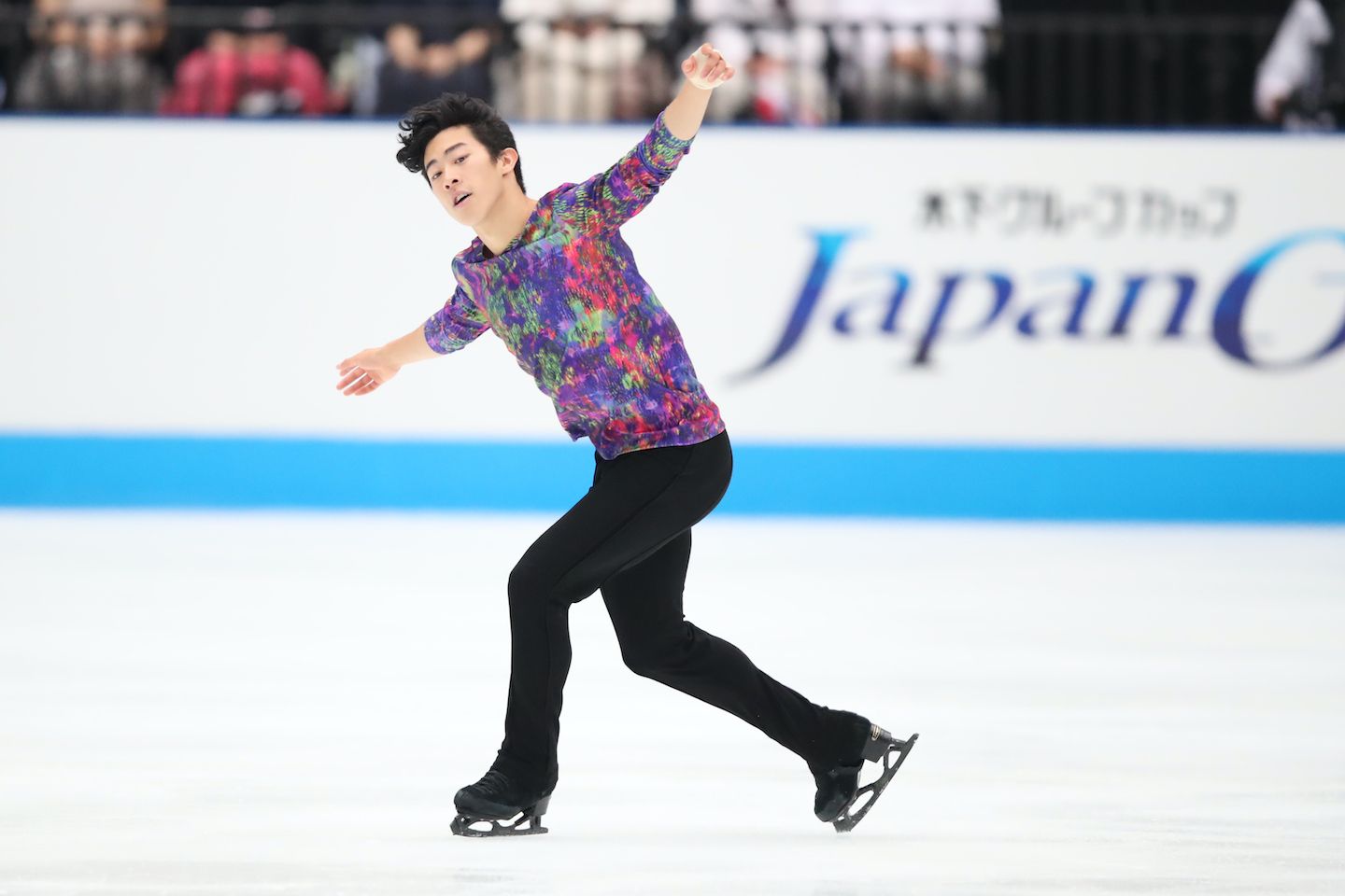 振り付けを手がけたのはカナダの元アイスダンサー、マリー=フランス・デュブレイユ。写真:坂本 清/アフロ