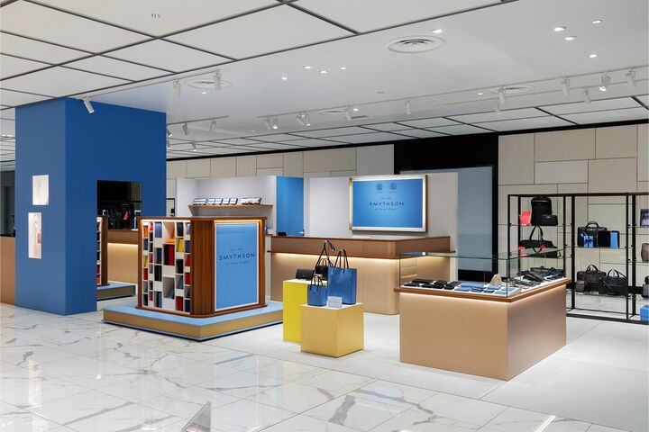 「スマイソン名古屋店」の店内