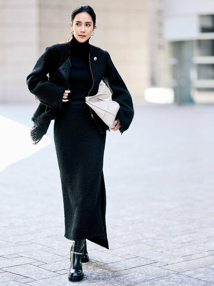 ランバンのウエアを着用したモデルのAtsukoさん