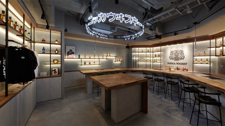 東京・南青山にオープンしたニッカウヰスキーのフラッグシップバー「THE NIKKA WHISKY TOKYO」店内