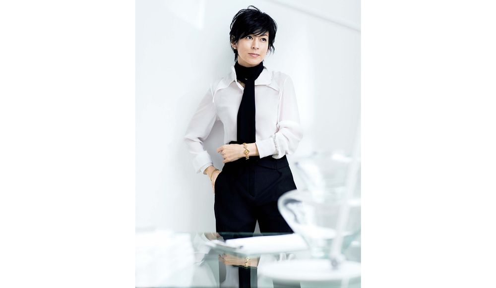 四つ葉のクローバーがゴールドたっぷり仕立てに ヴァン クリーフ アーペルの時計 スウィート アルハンブラ ブレスレット ウォッチ Precious Jp プレシャス