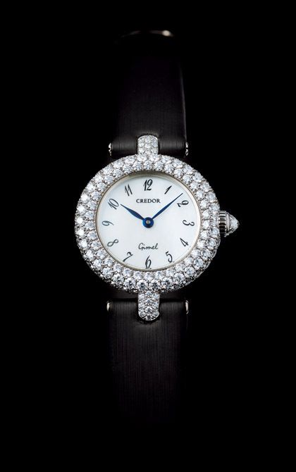 クレドール ジュリ ギメル コラボレーションモデル［ケース：プラチナ、ケース径：24.1㎜、ストラップ：サテン調合成皮革、クオーツ］￥12,000,000（税抜）　