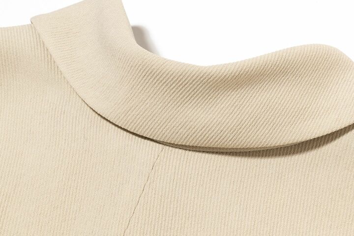 「オブリオ」のワンピース