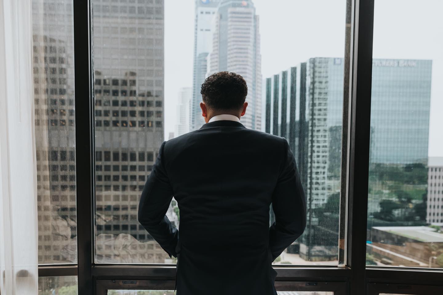 地位を向上させたいと思うなら、自分よりもランクが上の人に引き上げてもらうことが重要です