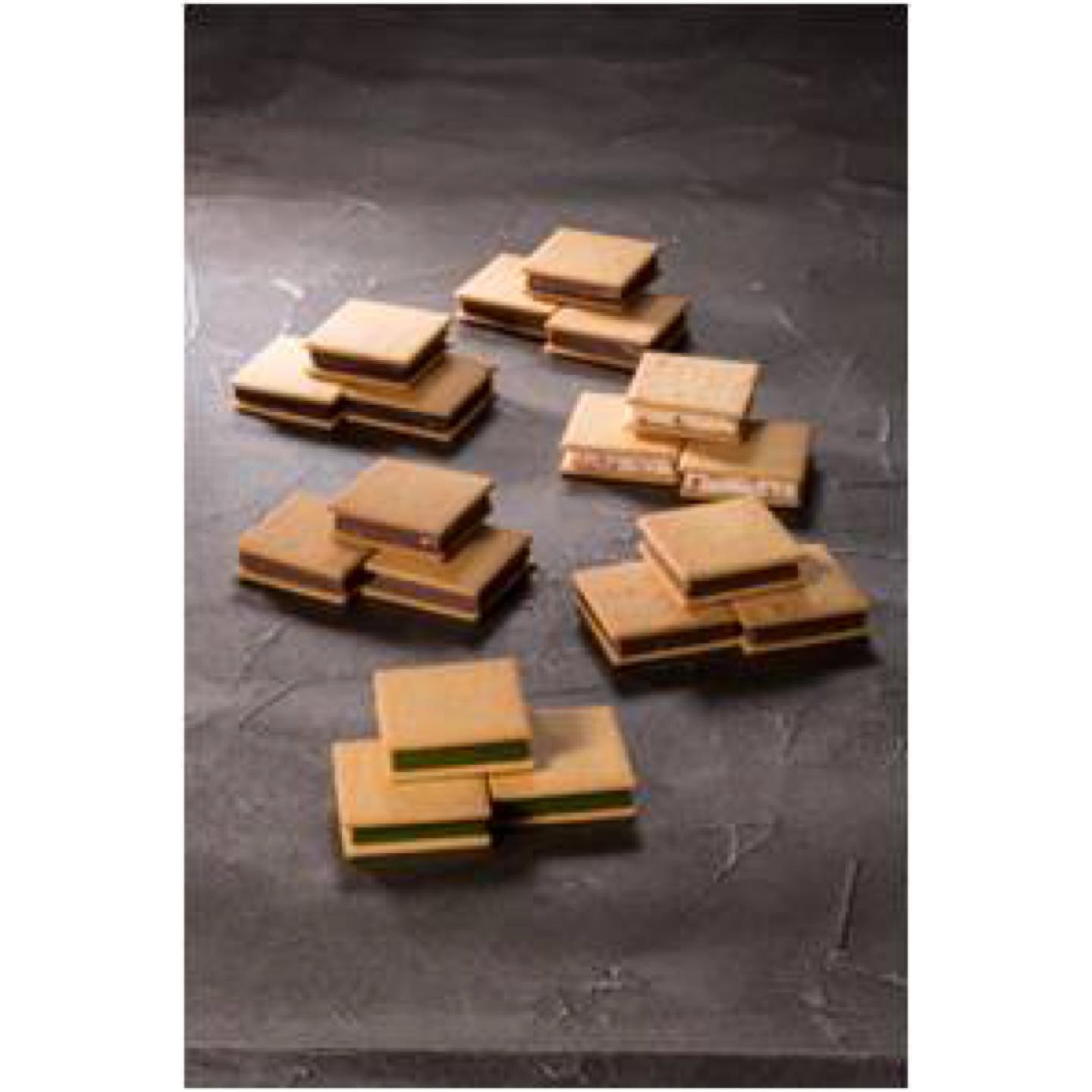 クッキーサンド 各種¥250(税抜)