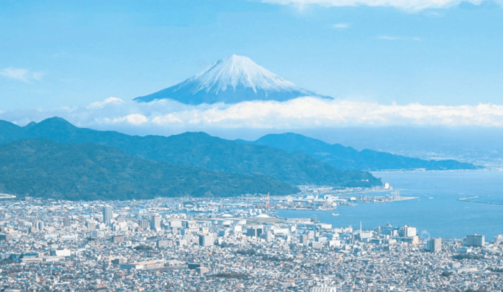 日本平ホテルから見る富士山