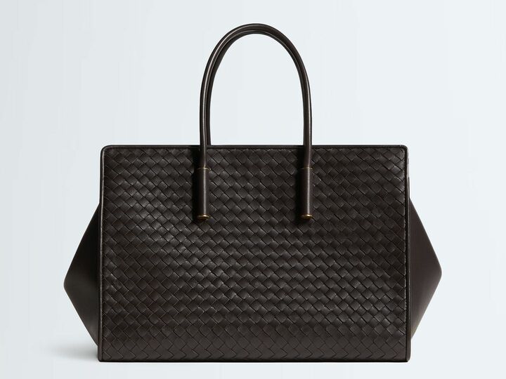 「ボッテガ・ヴェネタ」のバッグ『バーバラ』