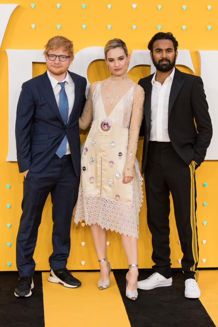 2019年6月 イギリスプレミア。左から、エド・シーラン、リリー・ジェームズ、ヒメーシュ・パテル。