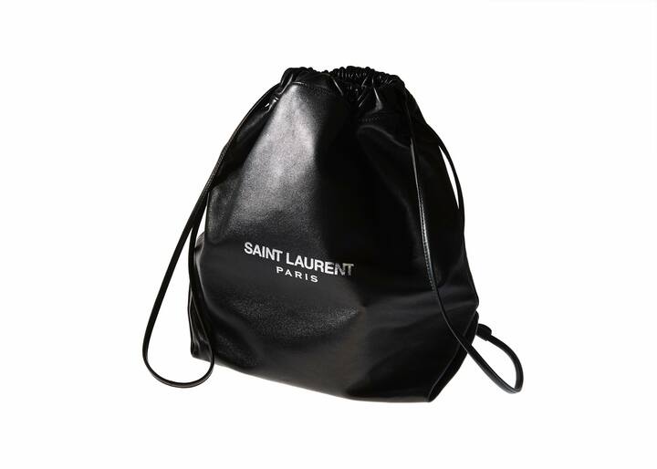 ［W21×H32×D1.5㎝］¥145,000（イヴ・サンローラン〈サンローラン バイ アンソニー・ヴァカレロ〉）