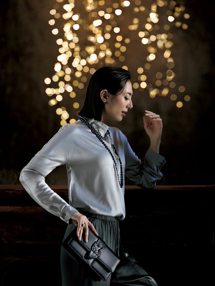 バッグ_1,ブラウス_1,パンツ_1,アクセサリー_1