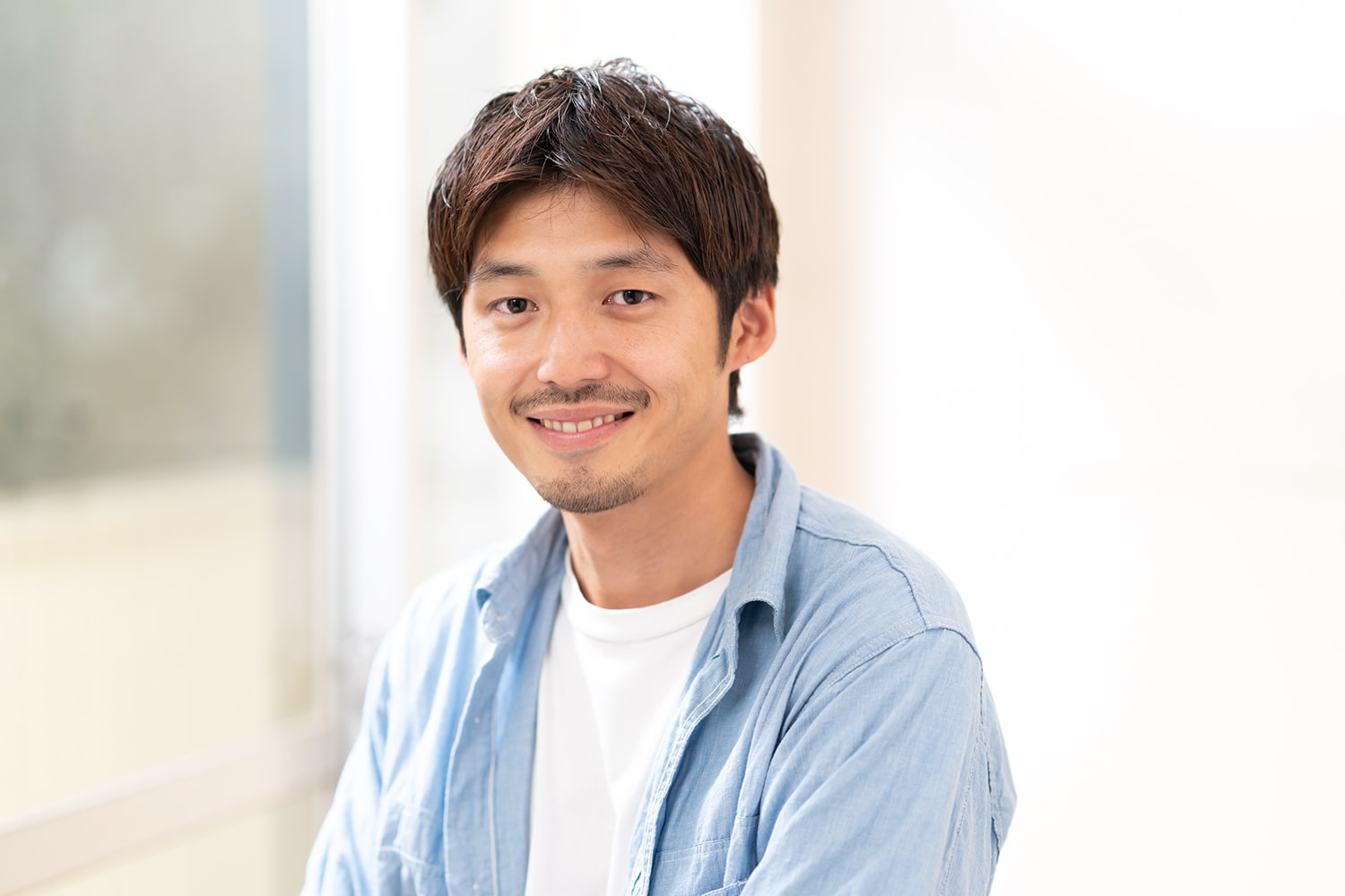 六本木美容室 西麻布店 スタイリスト・西家直志さん。今、ハマっているのがホルモン焼き。「友人に安くておいしい店を紹介してもらったら、クセになってしまって。歯ごたえがたまりません」