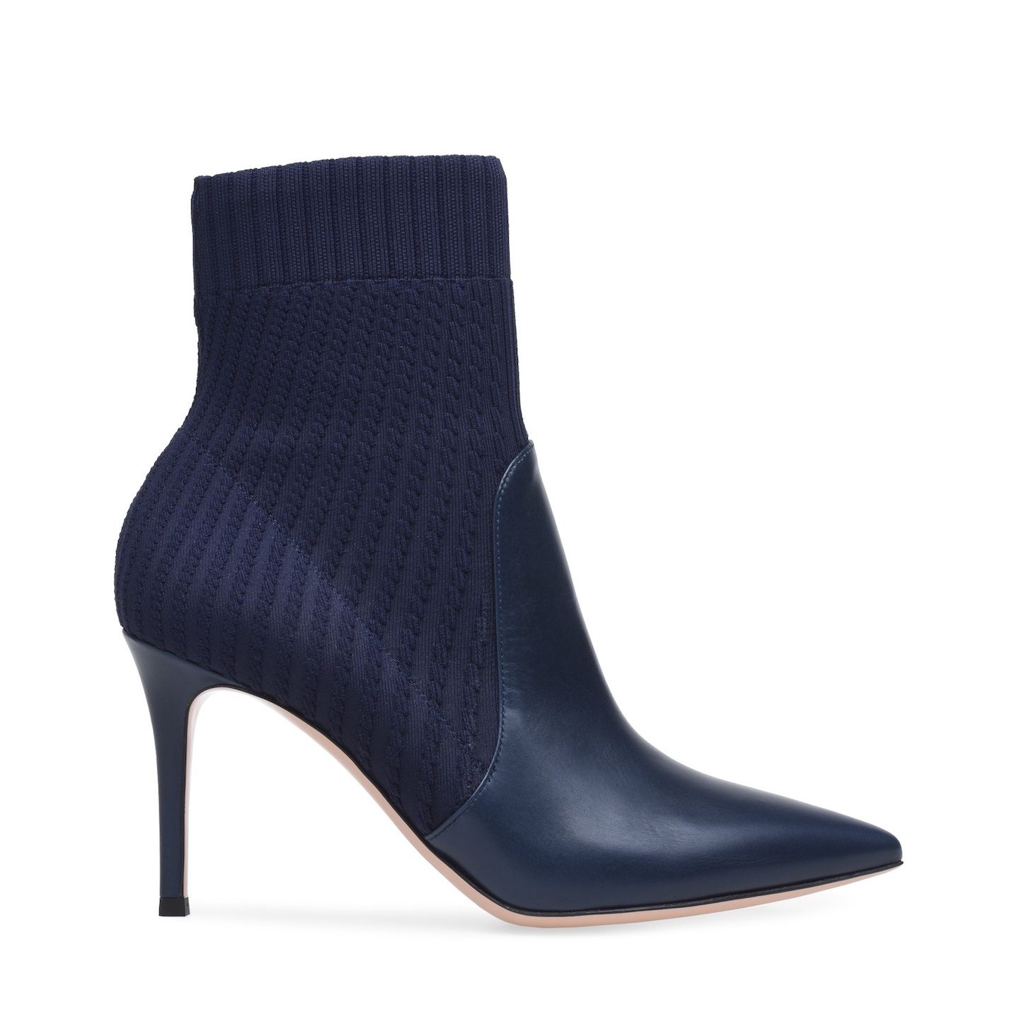 ブーツ「KATIE」【ヒール8.5cm】¥131,000(税抜)