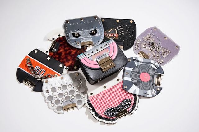 FURLA 90周年限定 フラップ FURLA - FURLA 90周年限定 フラップの通販 by homacchi's shop｜フルラ