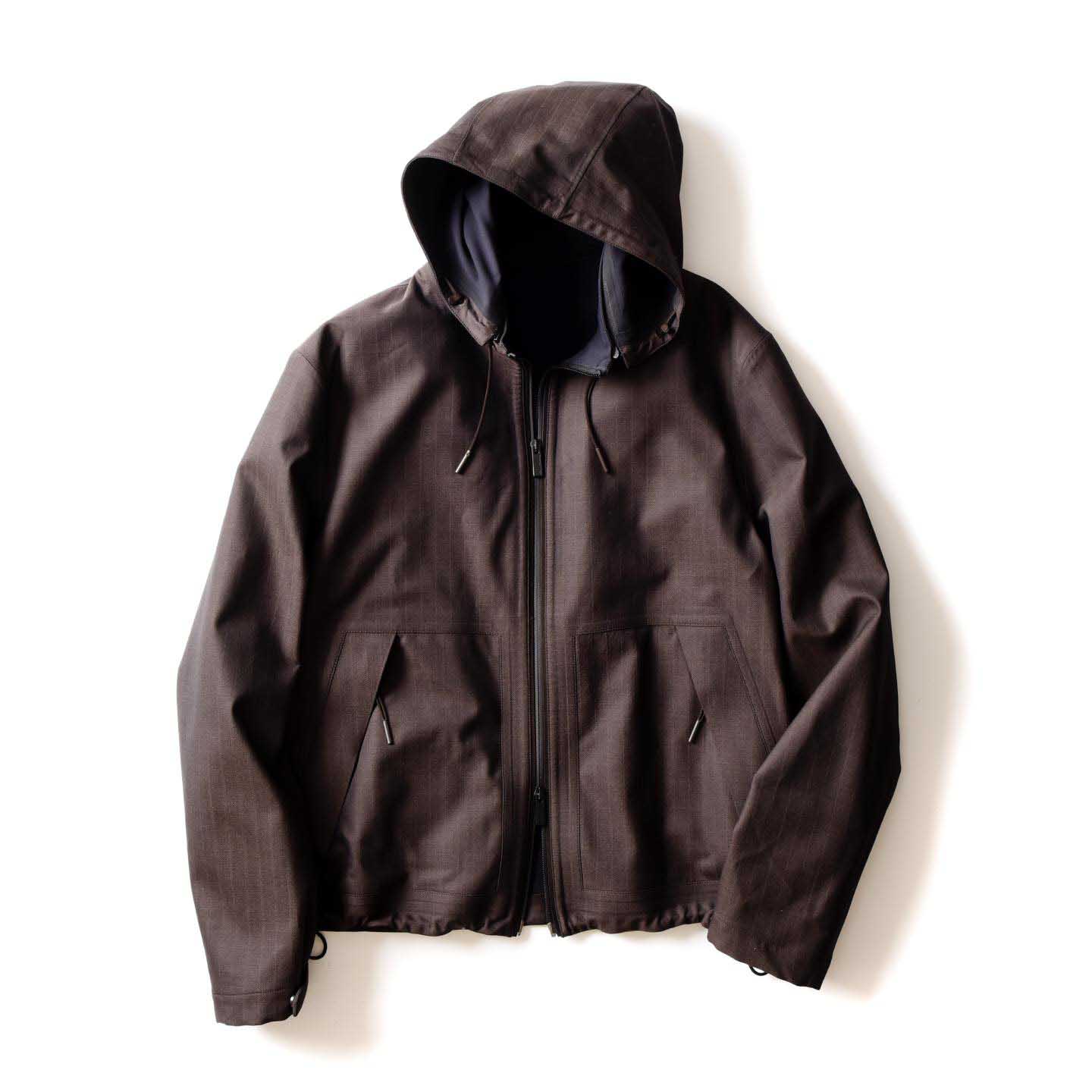 ブルゾン¥448,000(ゼニア カスタマーサービス〈エルメネジルド ゼニア〉)