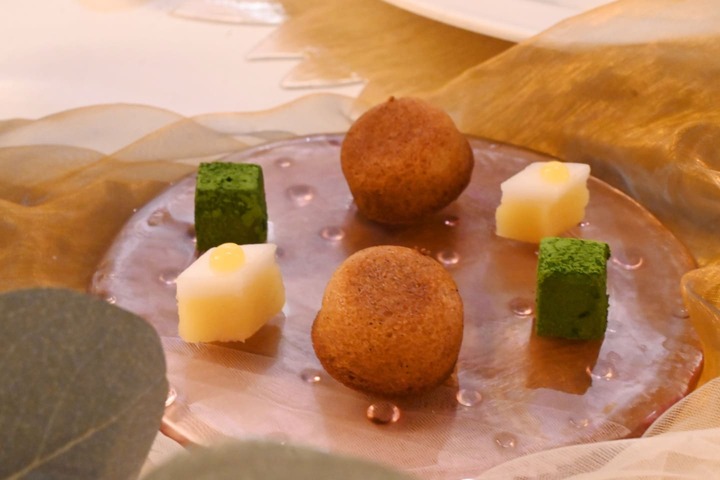レストラン_14,ホテル_14,スイーツ_14,肉_14,東京_14