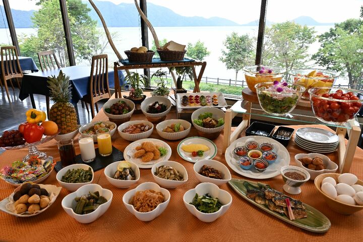 朝食バイキング