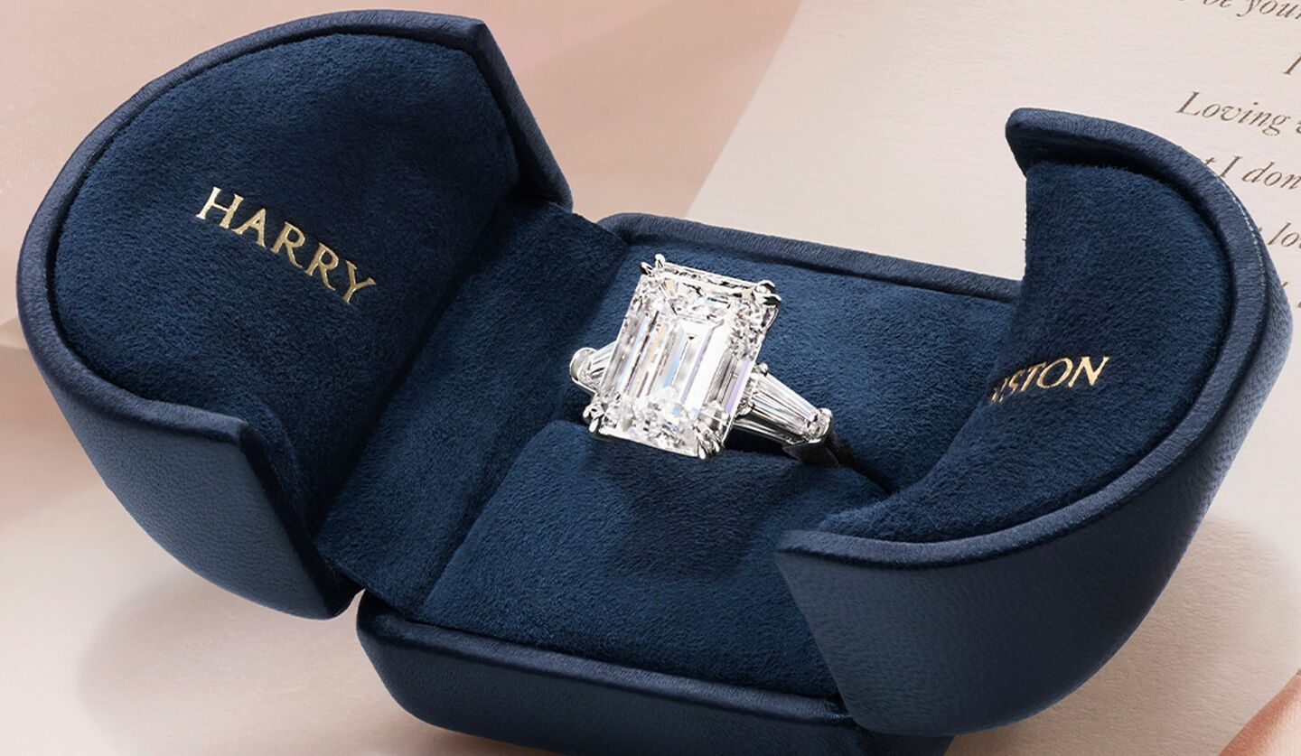 「ハリー・ウィンストン」のダイヤモンドリング