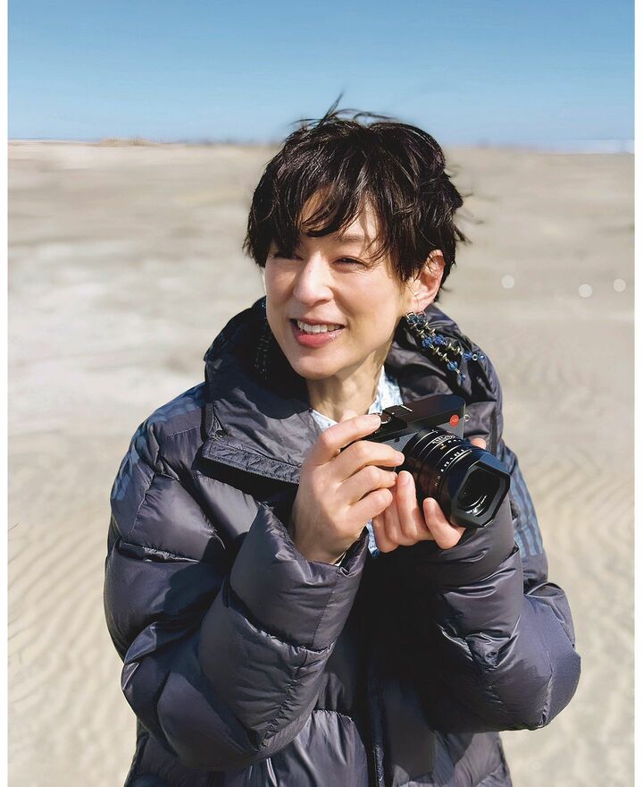 俳優の鈴木保奈美さんの連載「Carnet de petite voyageuse 中途半端な旅人は語る」