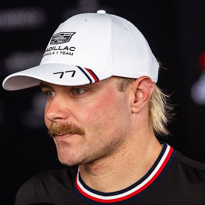 右／同じくF1で10回の優勝を果たした、フィンランドのバルテリ・ボッタス選手（Photo by Jayce Illman/Getty Images）。