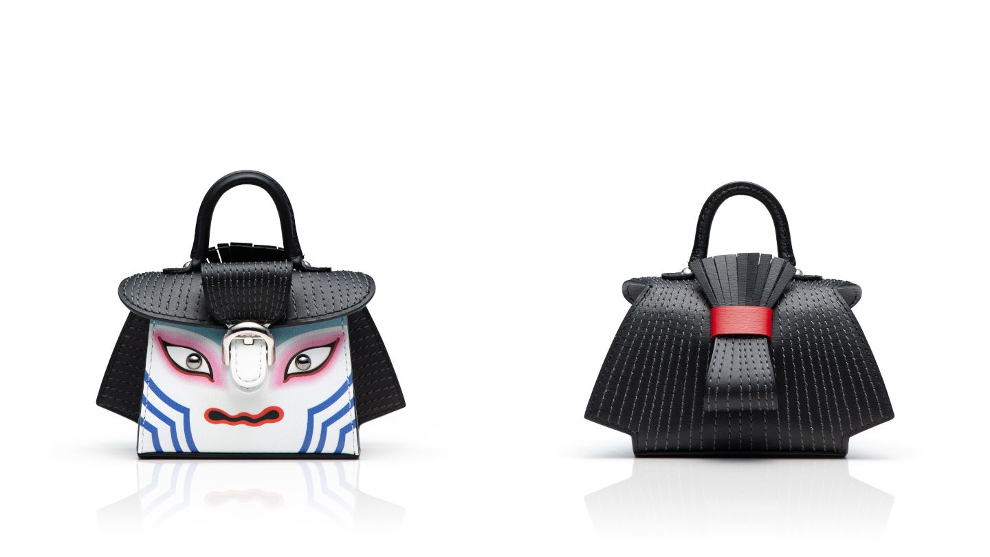 バッグ「Miniatures Nippon Kabuki」 ¥108,000可【サイズ:縦11.3×幅12.5×マチ4.6cm】