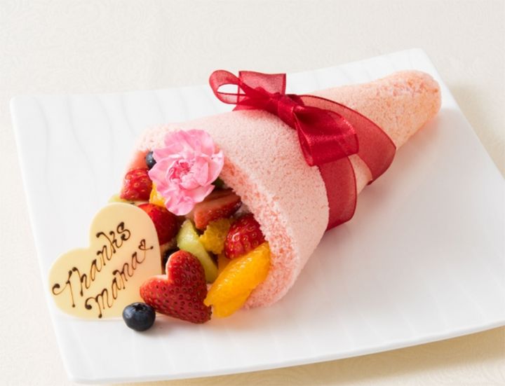「母の日ケーキ「フルーツブーケ」」(¥2,000)