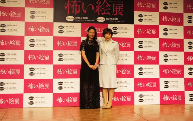 左から/吉田 羊さん、中野京子さん