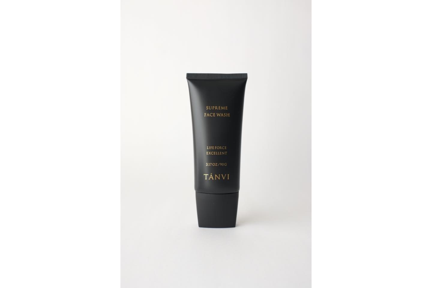 TANVI SUPREME FACE WASH〈洗顔フォーム〉90g ¥10,800