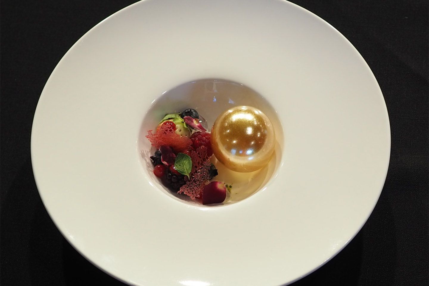 「SUCRE FRUITS ROUGE」 ¥2,000 (税・サ―ビス料込)
