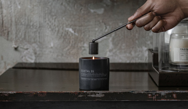 【ル ラボ】コンクリートキャンドル待望の限定カラー「ブラック」が1年間の期間限定で登場