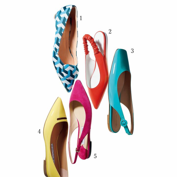 1.「New Aga」￥59,000【ヒール2cm】（デ・プレ〈ルパート サンダーソン〉）、2.￥67,000【ヒール0cm】（ボッテガ・ヴェネタ ジャパン）、3.「ティッシュ」￥88,000【ヒール0.5cm】（ジャンヴィト ロッシ ジャパン）、4.「アネッリ」￥48,000【ヒール1cm】（アマン〈ペリーコ〉）、5.「エリン フラット」￥67,000／伊勢丹限定（JIMMY CHOO）【ヒール0.7cm】　［Precious2019年7月号73ページ］