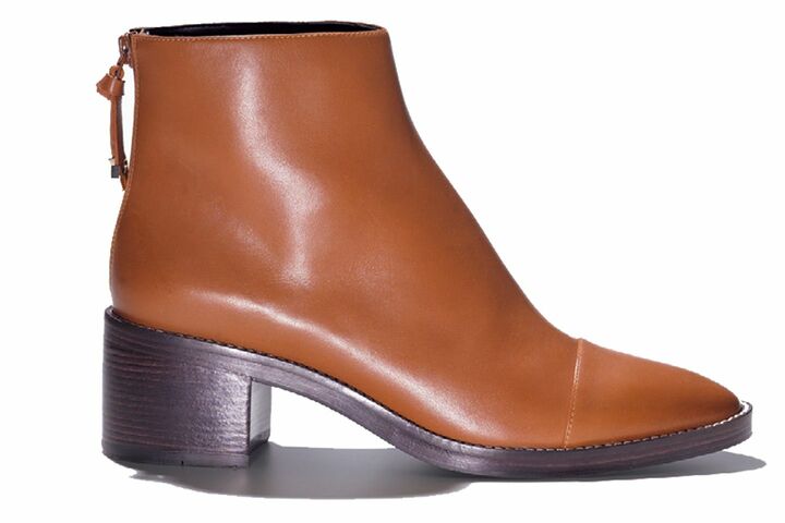 ブーツ「ウィニーグランド」￥48,000【ヒール：5cm】［カーフ］（コール ハーンジャパン）　[Precious2018年11月号149ページ]