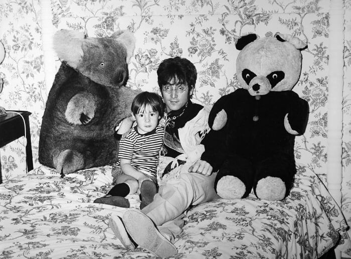 撮影年不明。自宅にて。