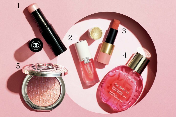 ピンクカラーの最新コスメ