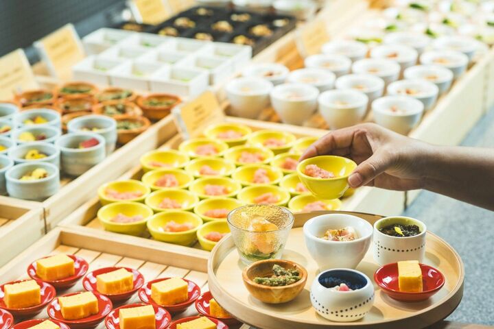 朝食ビュッフェの一例