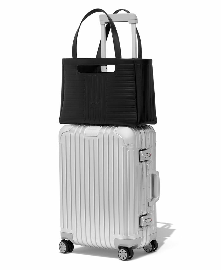 バッグ_8,レザー_8,旅行_8,旅コーデ_8
