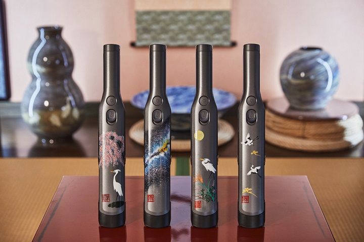 写真左から/EVOPOWER×臥牛窯コラボ「春」「夏」「秋」「冬」 数量限定生産品 各¥22,680