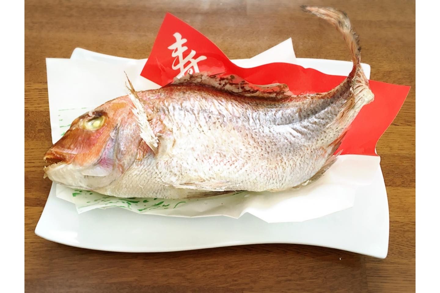 めで「たい」という意味から。