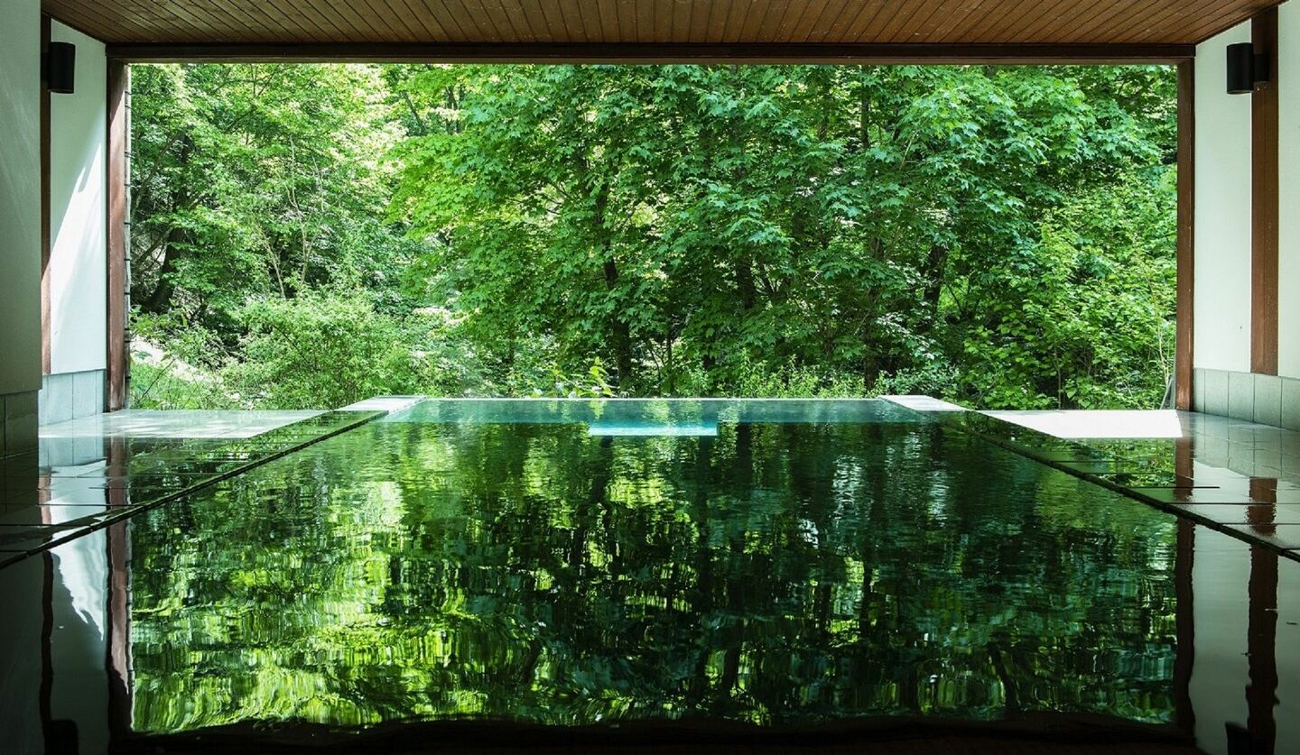 『扉温泉明神館』の立ち湯