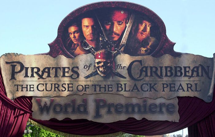 2003年6月28日、カリフォルニア州アナハイムのディズニーランドで開催されたワールドプレミアのセット。