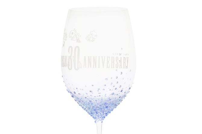 スワロフスキー社とコラボした「FINAL FANTASY 30th ANNIVERSARY オリジナル クリスタルペアグラス」