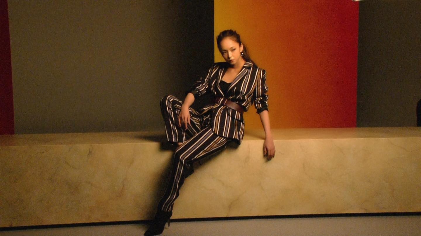 「Namie Amuro x H&M」の撮影1シーン
