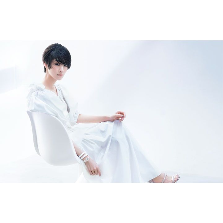 【4】白ロングスカート×白シャツ