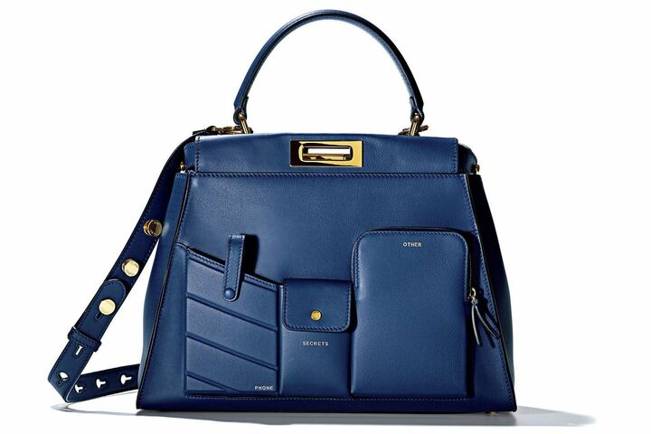 バッグ『ピーカブー』［縦26×横33×マチ12cm／ショルダーストラップ付き］￥546,000（フェンディ ジャパン）　[Precious2019年4月号254ページ] 