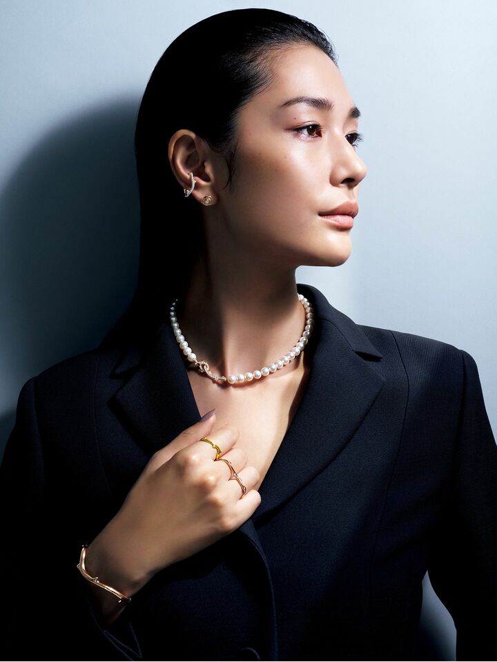 ジャケット_5,ダイヤモンド_5,パール_1,イヤリング_4,ピアス_4,ネックレス_3,ブレスレット_2,指輪_2