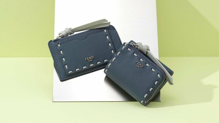 フェンディの財布『ピーカブー』