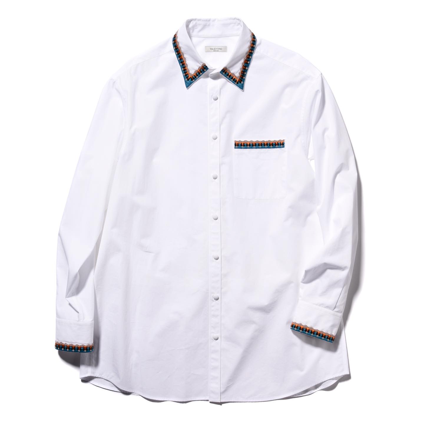 シャツ¥200,000(ヴァレンティノ インフォメーションデスク)