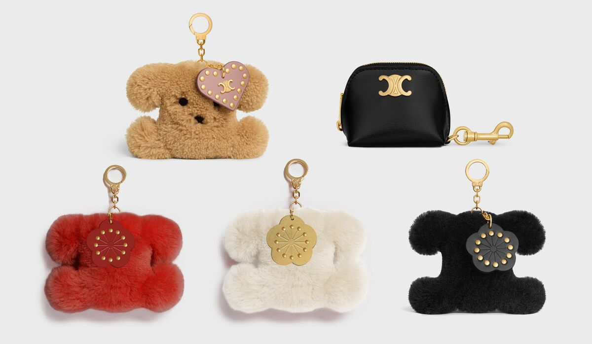 今が旬！「セリーヌ」のバッグチャーム5選｜ふわふわシアリングの