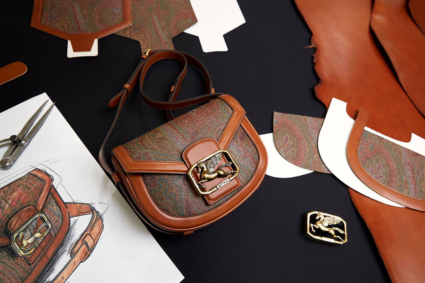 ETRO(エトロ)の「ペガソバッグ」